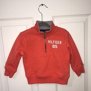 Tommy Hilfiger half zipped sweatshirt